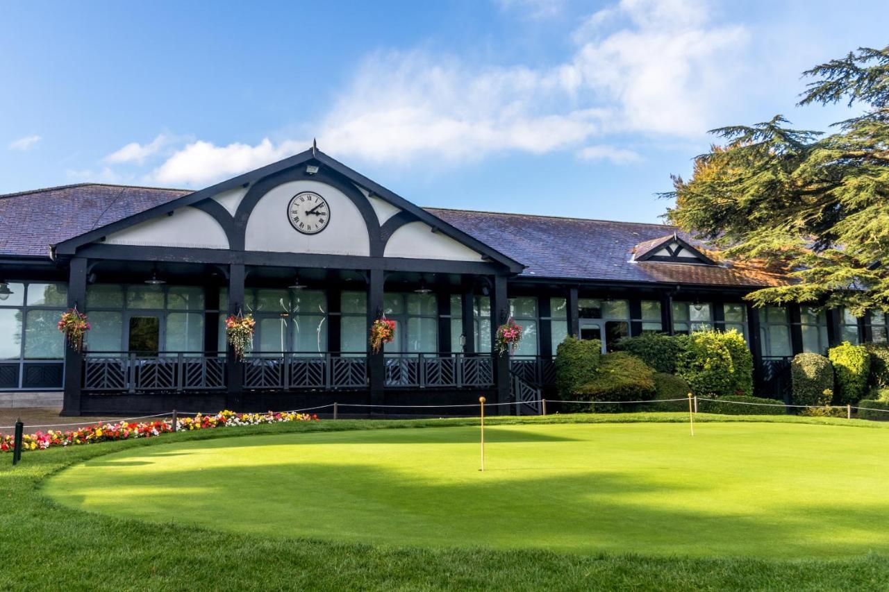 The Mere Golf Resort & Spa Buitenkant foto