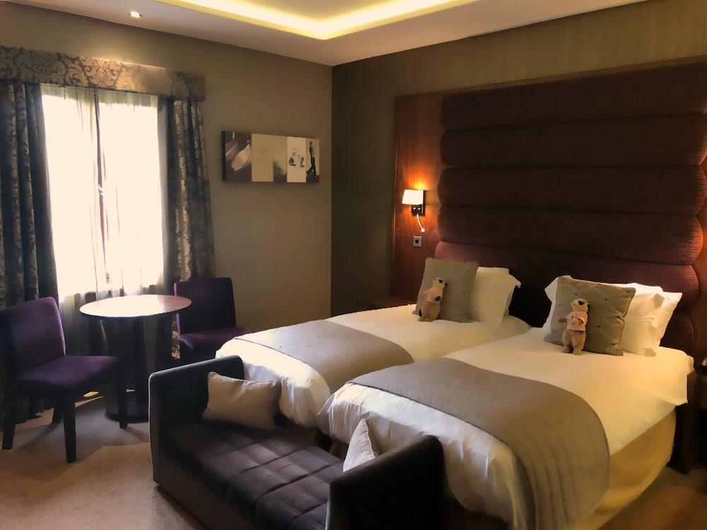 The Mere Golf Resort & Spa Buitenkant foto