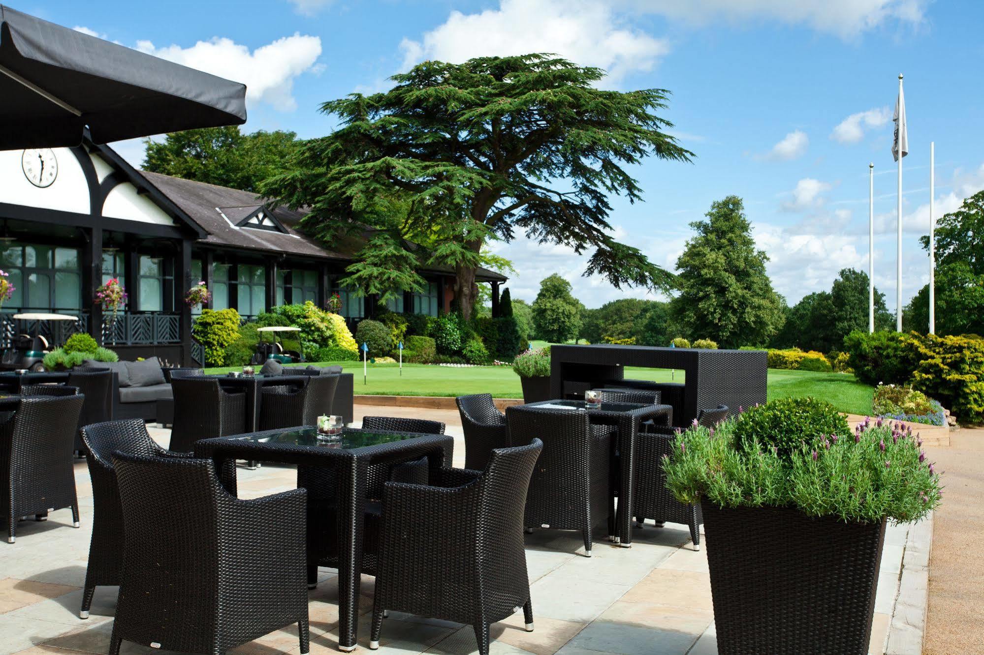 The Mere Golf Resort & Spa Buitenkant foto